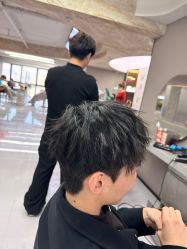 -宫铭烫发染发接发店
