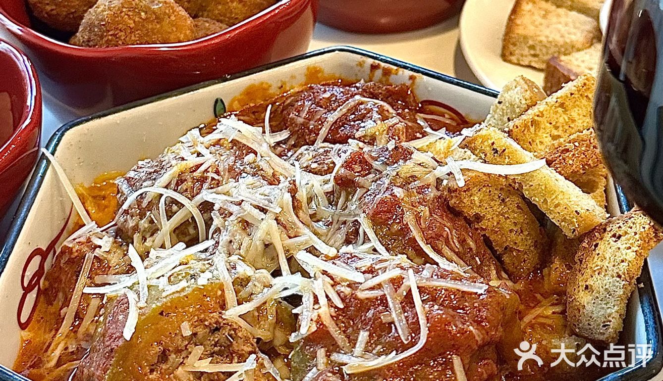 圣诞跨年去哪玩？三里屯圣诞氛围已到位！