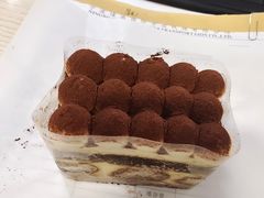 -星巴克臻选(宁波世纪东方广场店)