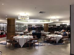 大堂-四季小馆·地道北京小吃(广百店)