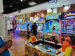 -卡通尼乐园(上海万象城店)