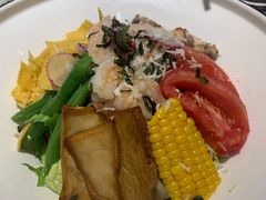 鸡肉大虾鲜蔬波奇碗-西堤牛排(龙德广场店)
