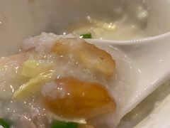 荔湾艇仔粥-老广酒楼(樱花店)