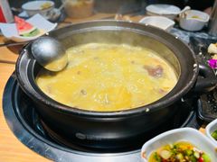 -一朵菌·野生菌探索家火锅(南亚店)
