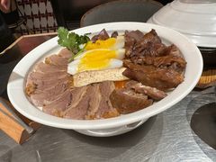 招牌卤狮头鹅七拼-潮界(虹桥新天地店)