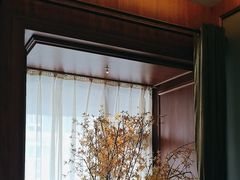 -八府香鸭·啫啫煲(华山路店)