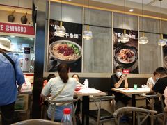 大堂-牛吃草牛肉面(翠柏路店)