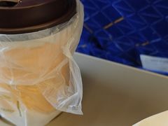 -麦当劳(上海虹桥站30B检票口楼上)