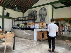-喜洲吧·江畔老船厂·庭院餐厅(喜临院店)