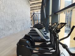 -漠浔MOTION健身(虹桥国际展汇店)