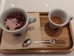 -LAVAZZA拉瓦萨咖啡(上海金融街店)