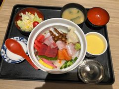 -小山日本料理(兴业太古汇店)