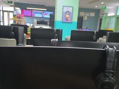 -栈逗电竞馆•电竞酒店(萧山旺角城店)