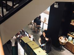 大堂-星巴克(苏州泰华店)