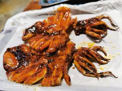 铁板鱿鱼-马路牙子地桌烤肉(工体店)