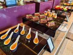 -大中华希尔顿酒店-念自助餐·嗨啤·小龙虾