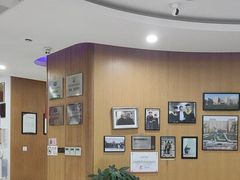 -雅悦齿科(顾村公园店)