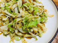 -东来菜馆•手抓海鲜家常菜•海鲜锅贴(鸽子窝店)
