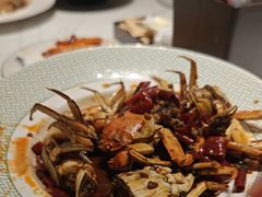 -嗨辣小聚·盘锦河蟹·海鲜烧烤龙虾(盘锦十年好店)
