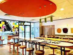 -麦当劳(呼市新华东街店)