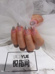 -悦指间美甲美睫