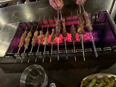 -麦凯伦烧烤·精酿超级工厂店(金桥总店)