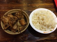 -万和春排骨砂锅米饭(湖北路店)
