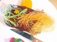 星厨招牌烤猪排骨-J·one Bistro吉萬酒厨·牛排