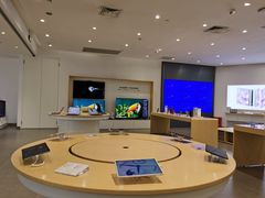 -华为授权体验店(中山公园来福士)