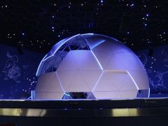 -梦东方未来世界航天主题乐园