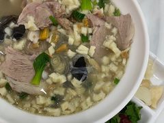 -秦香陕西食府(华贸天地店)