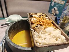 -野·大山里野生菌石锅土鸡(益田假日店)