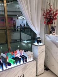 点击看大图 -八佰伴8008星级形象店