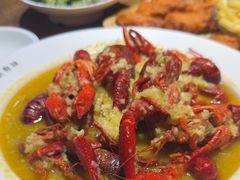 -叶派龙虾•招牌香辣蟹·海鲜(中海国际店)