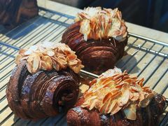 -VERIE BAKEHOUSE