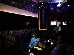 -星派对量贩式KTV(常平店)