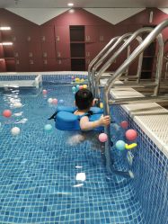 点击看大图 -海豚啵啵婴幼儿洗澡游泳馆