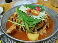 -喇喇排骨火锅·传统韩式脊骨汤(望京西园总店)