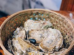 高压锅竹笼蒸蚝-蚝堡海鲜·威海菜·海肠捞饭·烧烤·亚洲吃蚝公司(幸福门店)