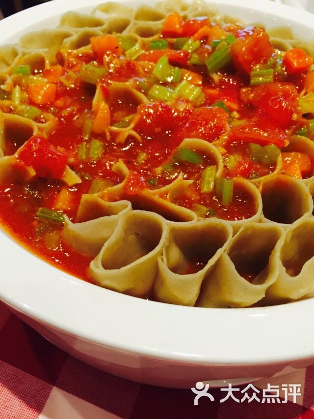 西红柿浇汁莜面