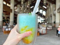 -亚龙湾喜来登·美景台大堂吧