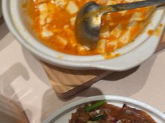 -八府香鸭·啫啫煲(华山路店)