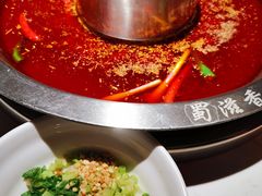 金汤鸳鸯锅-蜀滋香鲜鱼美蛙火锅(339店)