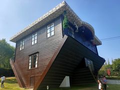 -金山农民画村-枫泾波兰倒置屋