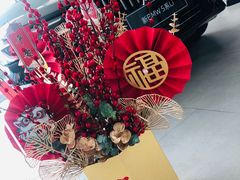 -宁波宝信宝马4S店(江北日湖店)