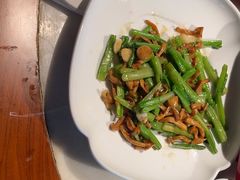 -京味斋·北京烤鸭(华威桥北工大店)