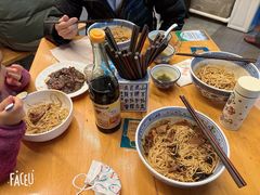 -沪西老弄堂面馆(定西路店)