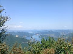 -九鼎铁刹山风景区
