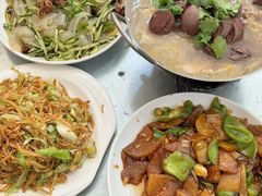 -哈尔滨菜馆(马家园南街店)