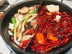 -贰回巷火锅馆(钟楼店)